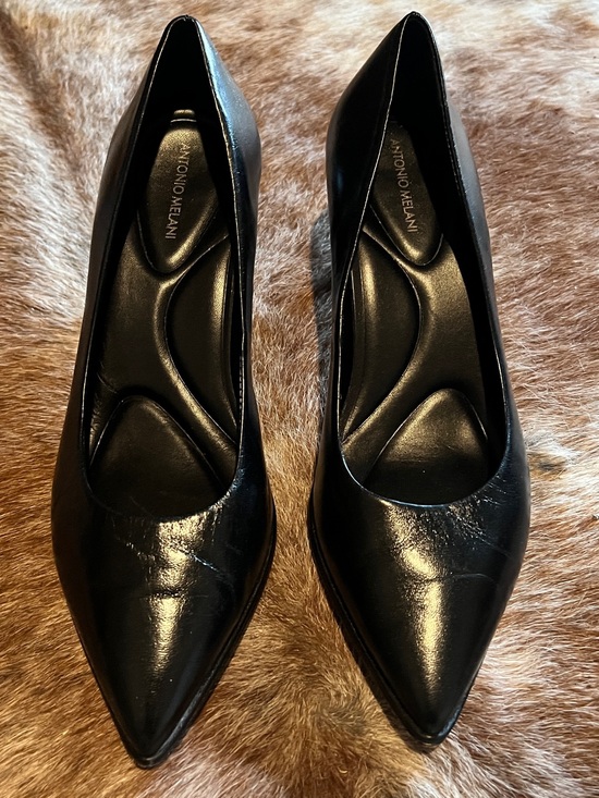 ANTONIO MELANI Shoes - ANTONIO MELANI Black Pointed Leather Pumps with Cushioned Insole